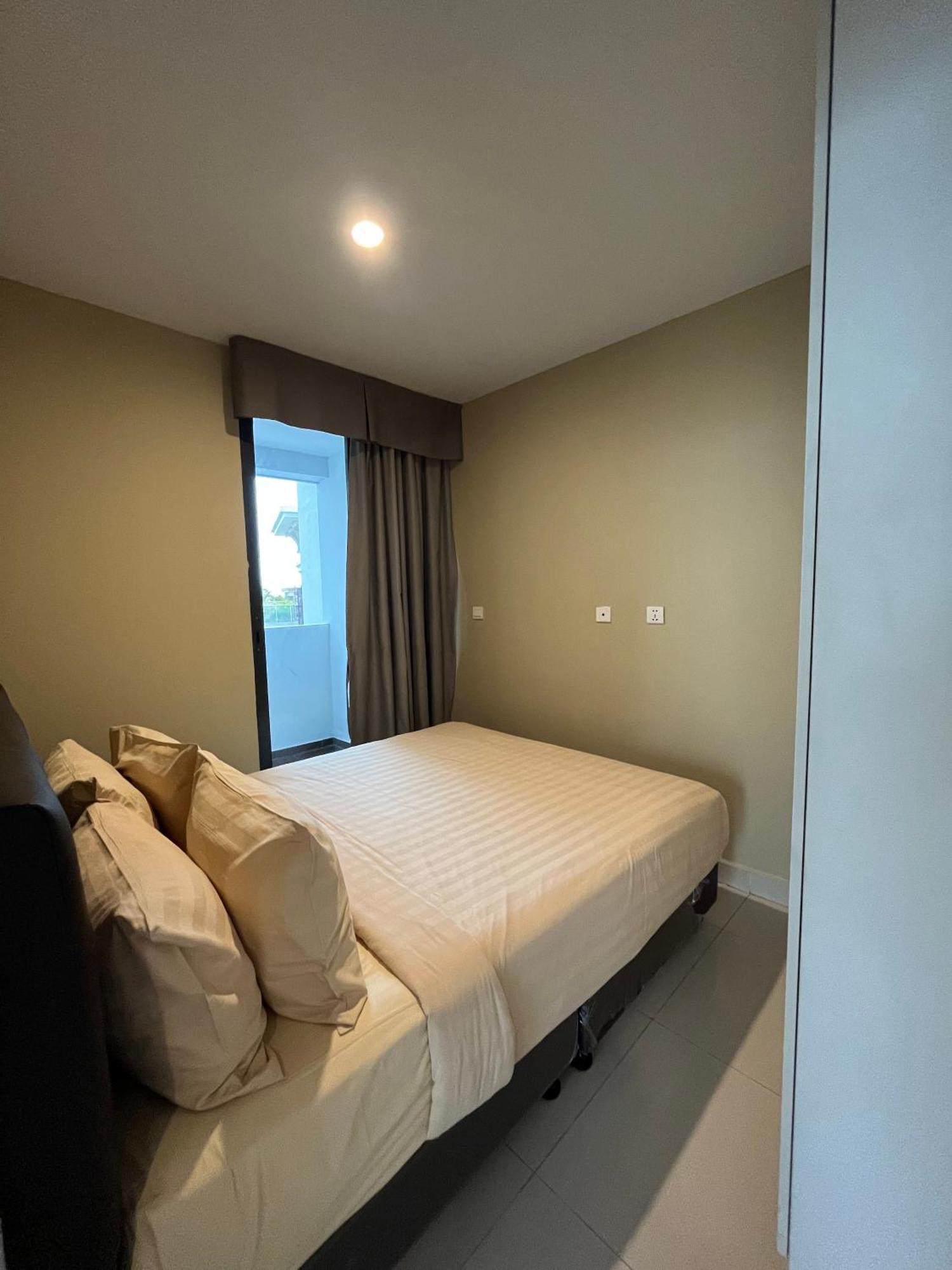 Hotel The Bridge Club 4*