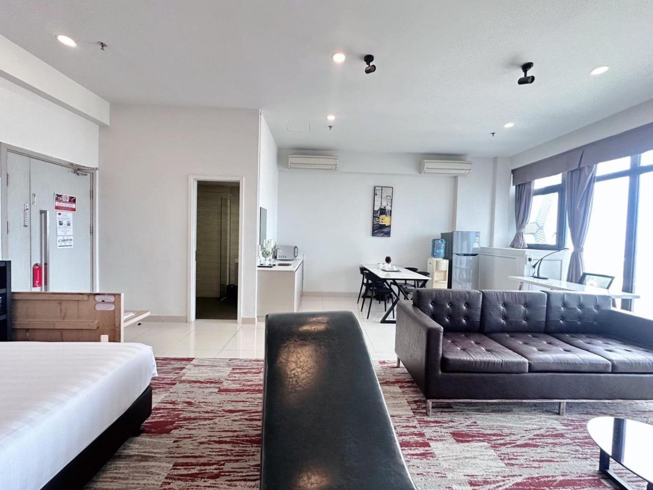 Hotel The Bridge Club