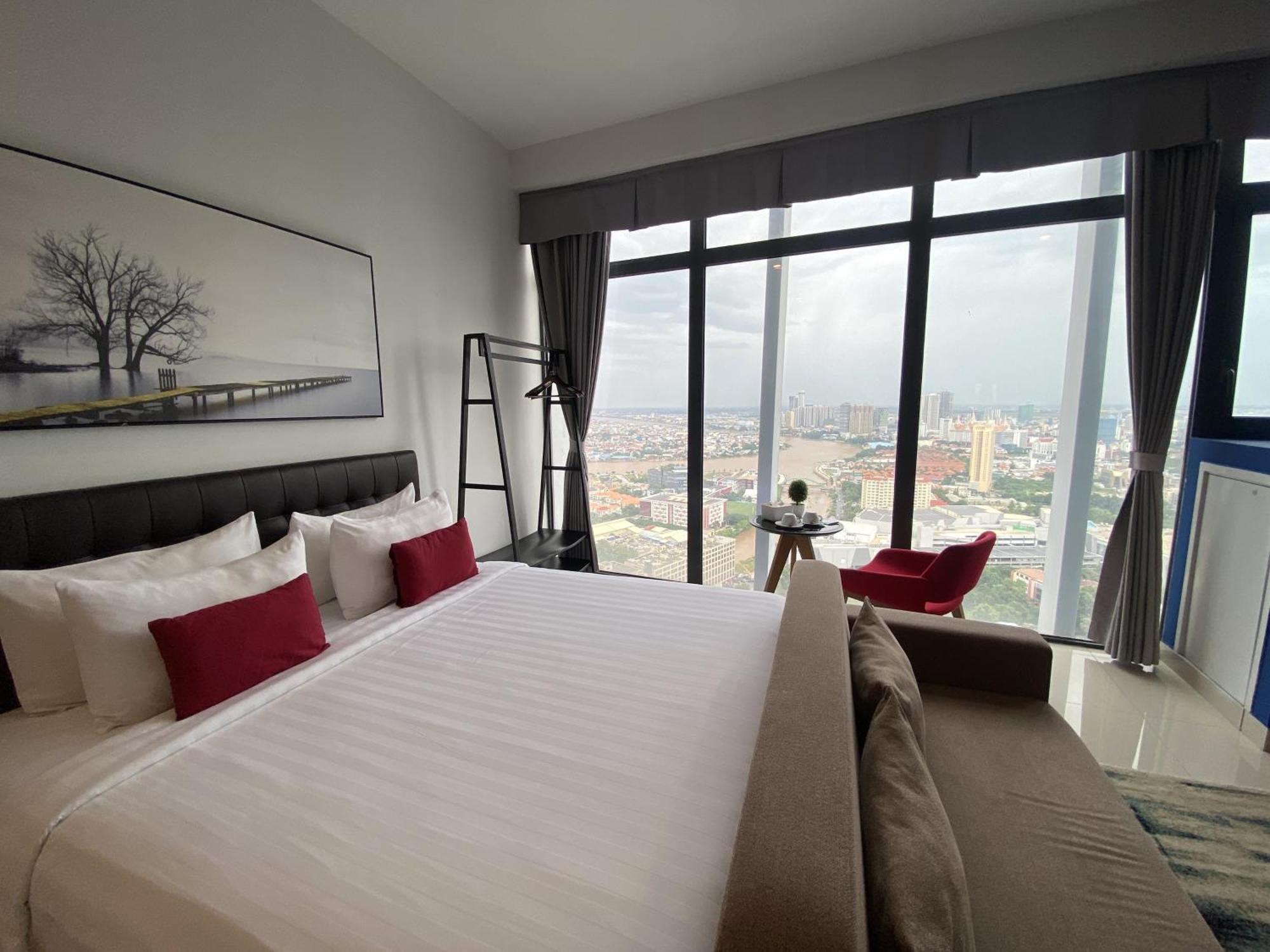 The Bridge Club 4*