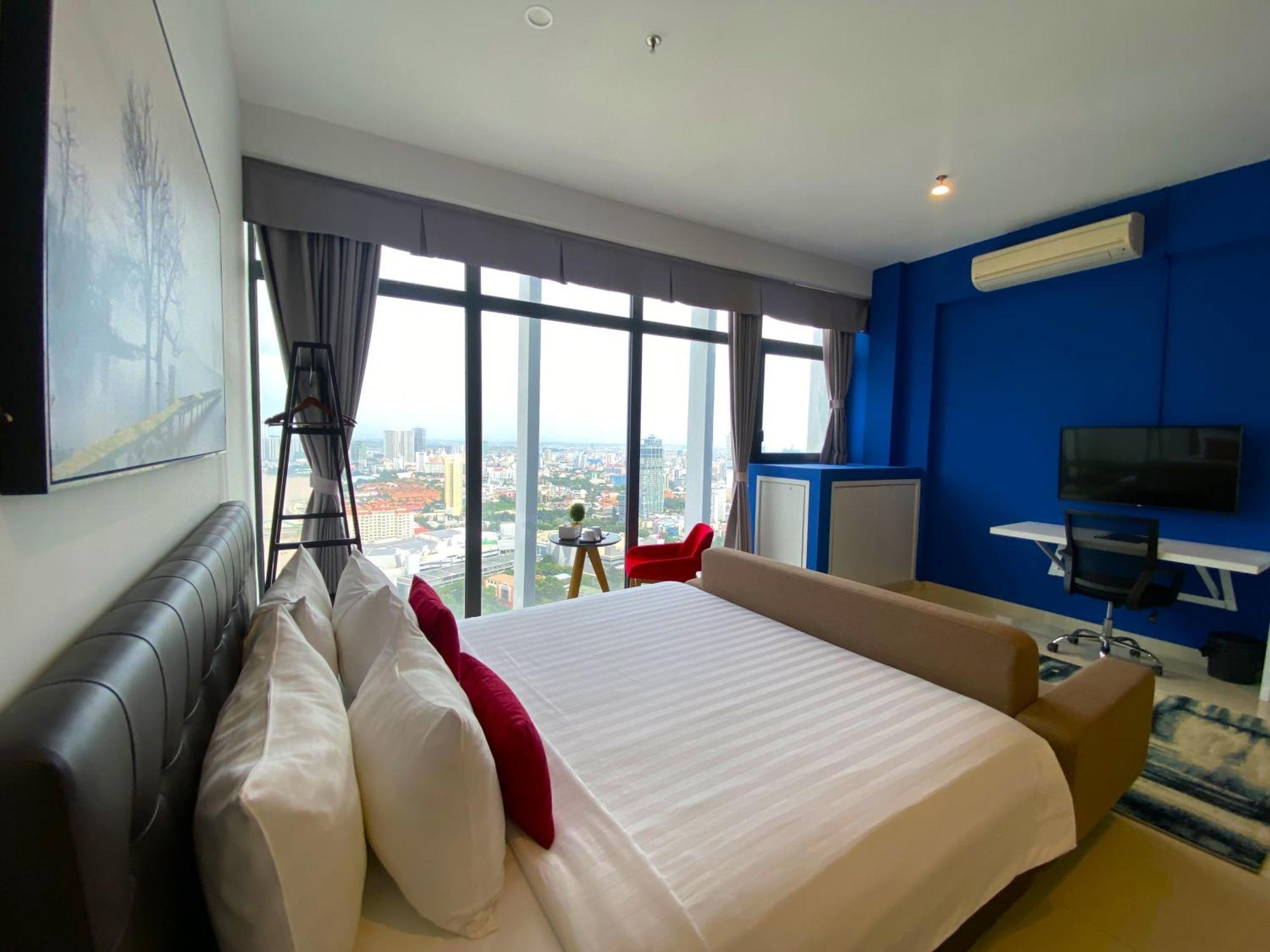 The Bridge Club 4*