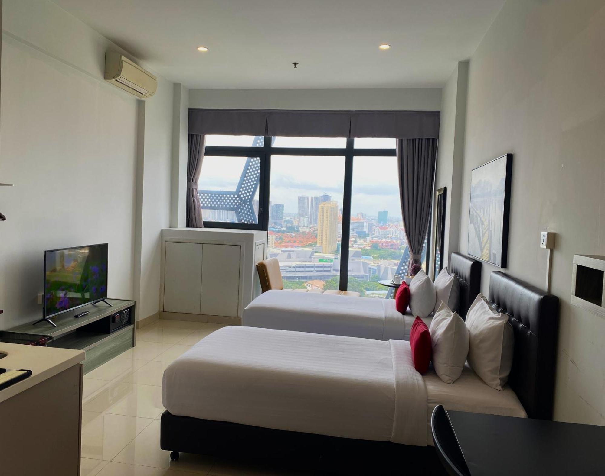 Hotel The Bridge Club